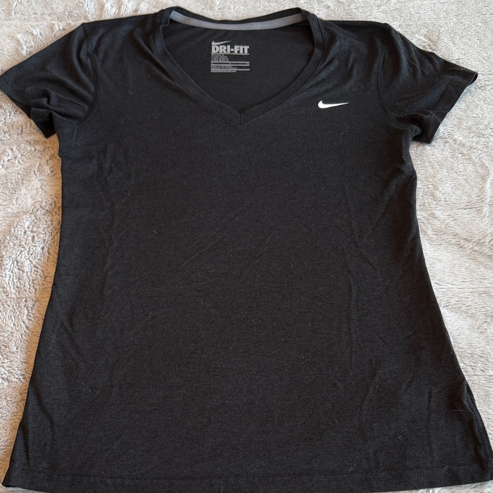 Nike Women's Black Dri-FIT V-Neck Tee Size Small Running